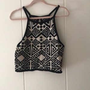 Brand new F21 black and beige tribal prnt crop top